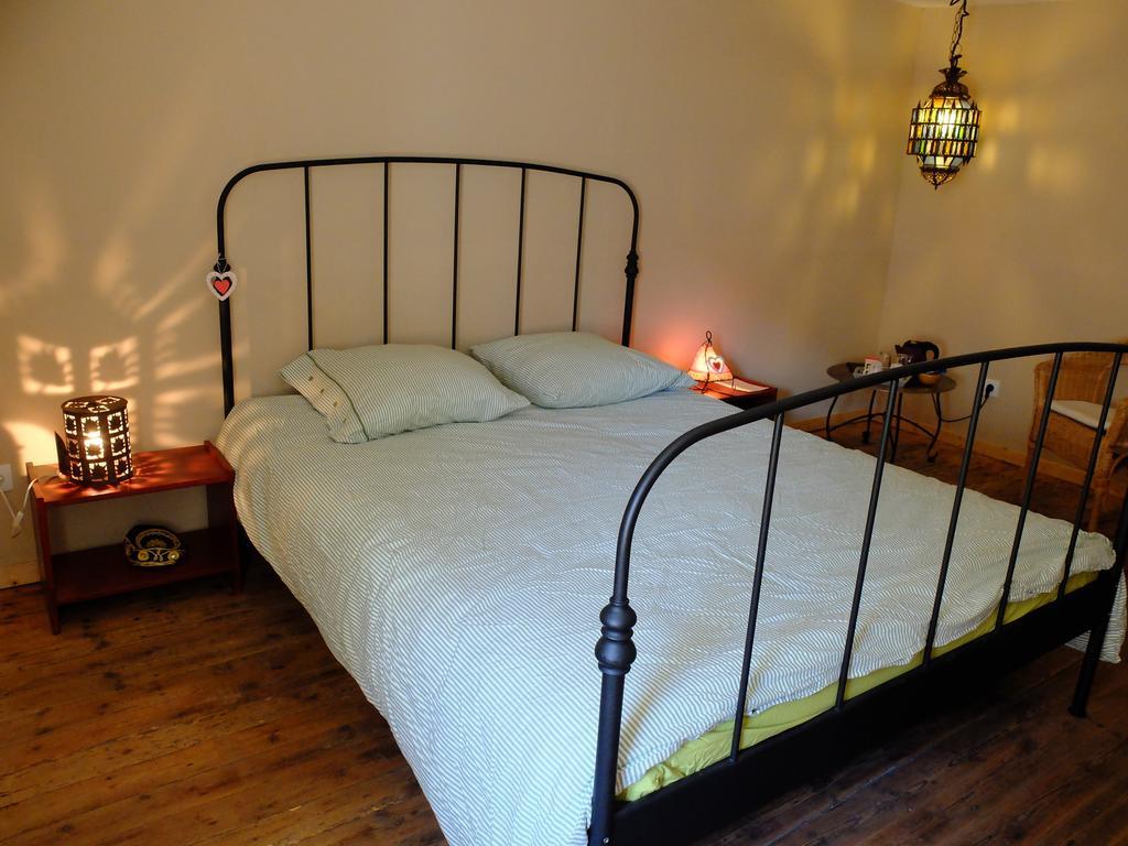 La Maison Du Voyageur Les Ilhes 部屋 写真